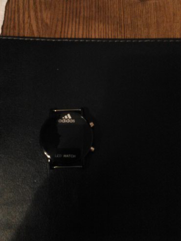 часы geneva с силиконовым ремешком: Часы новые без ремешка
