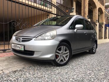 Honda: Honda Fit: 2006 г., 1.5 л, Вариатор, Бензин, Хэтчбэк