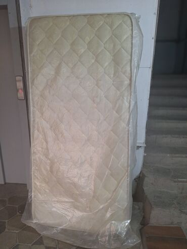 matras islenmis: İşlənmiş, Sadə matras, Bir nəfərlik