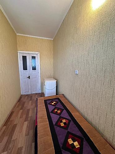 Продажа квартир: 4 комнаты, 43 м², 4 этаж, Косметический ремонт — 2