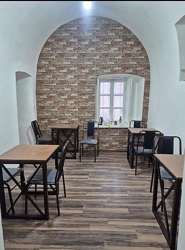 Sifarişlə restoran üçün masa və oturacaq dəstləri: Stullar ilə, Düz masa — 13