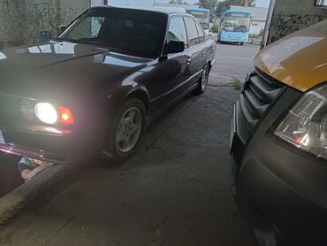 BMW: BMW 5 series: 1991 г., 2 л, Механика, Седан