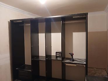 kravat tek: Qara-ağ rəng palitrasında yataq otağı və qonaq otağı üçün dəst mebel — 1