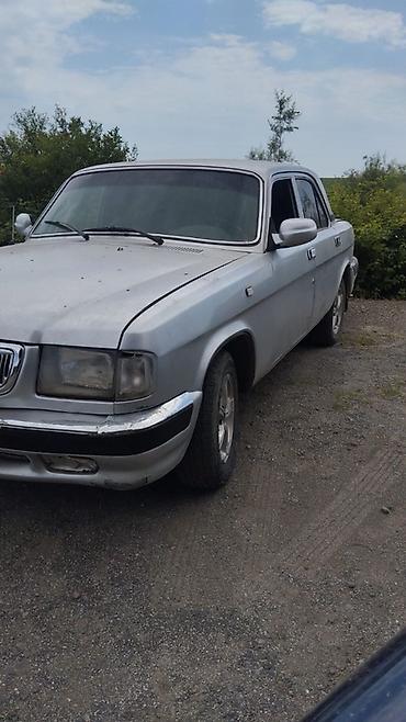 запчасти портер 1: GAZ Volga 3110 sedan - Kuzov: 4 qapılı sedan, gümüşü rəng - Mühərrik — 4