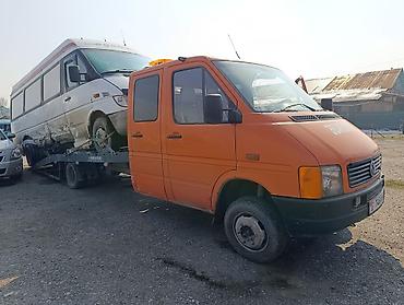 крытый эвакуатор: Volkswagen Transporter: 2000 г., 2.5 л, Механика, Дизель, Бус — 8
