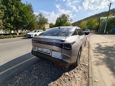электромобиль компактный: Toyota bZ3: 2024 г., Электромобиль, Седан — 2