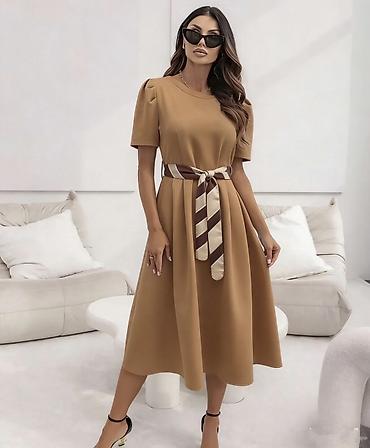 Haljine: 🔥Elegantna midi haljina sa pojasom na pruge
✅2300 din — 3