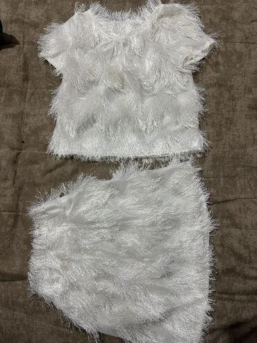 Комплекты одежды: Комплект — 4