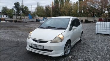 Honda: Honda Fit: 2001 г., 1.3 л, Вариатор, Бензин