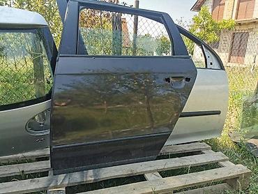 auto otpad vrbas: ZADNJA LEVA VRATA ZA VOLKSWAGEN PASSAT B6 | Zadnja leva vrata pasat — 1