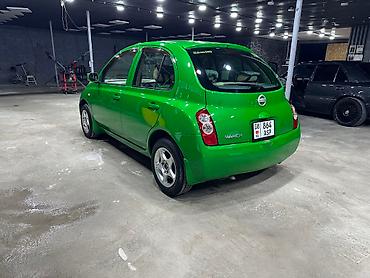 мини красовер: Nissan March: 2002 г., 1.4 л, Автомат, Бензин, Хэтчбэк — 3
