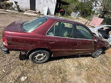 дамкрат авто: Toyota Corolla: 1990 г., Механика, Седан — 6