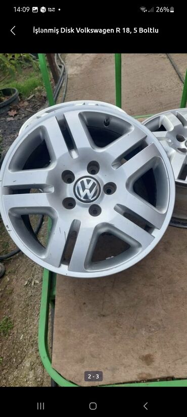 Disklər: İşlənmiş Disk Volkswagen R 18, 4 Boltlu