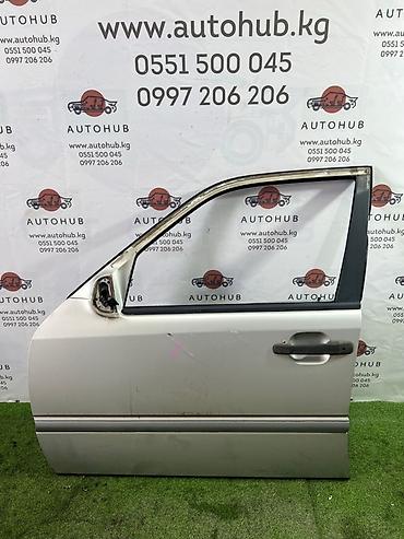 mers 203: Дверь передняя левая для Mercedes-Benz C-Class W202 (двигатель — 1