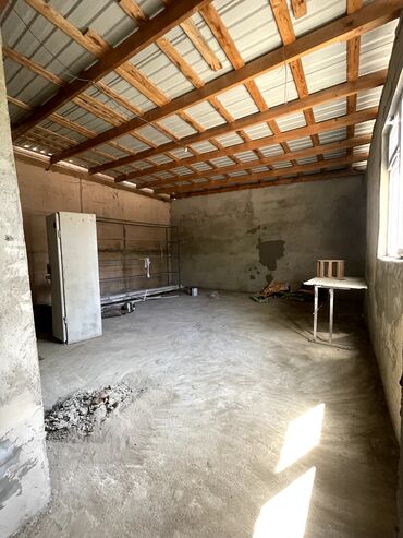 Otaqların uzunmüddətli kirayəsi: Tecili Heyder Eliyev prospektinde sakit bir mehlede esas yoldan 200 — 7