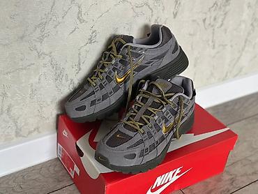 on cloude: Кроссовки Nike Zoom Vomero 5 Артикул: IN (ярлык на фото) - Размер — 1