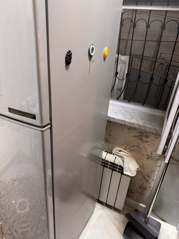 Soyuducular: İşlənmiş 2 qapılı Toshiba Soyuducu Satılır, rəng - Gümüşü — 5