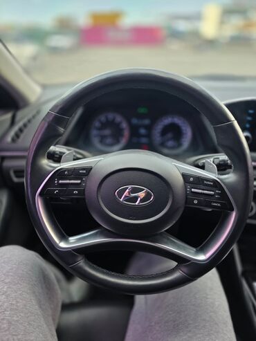 Hyundai: Hyundai Sonata: 2019 г., 2 л, Автомат, Газ, Седан — 12