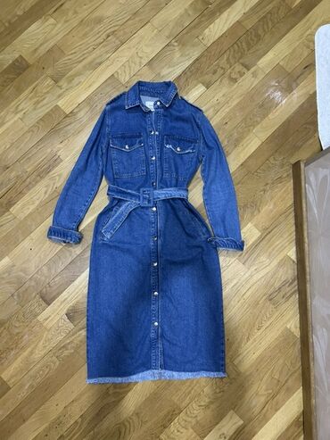 Land Rover: Denim don 1defe istifadə olunub - Material: möhkəm mavi cins parça -