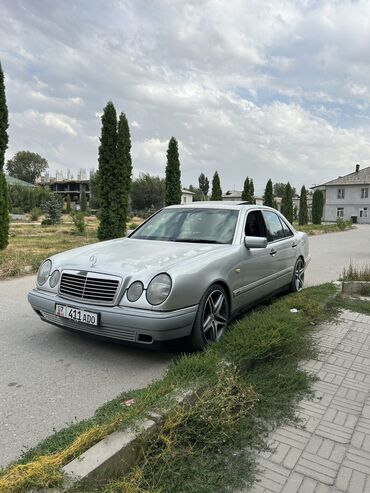 купить мерседес до 5000 долларов: Mercedes-Benz E-Class: 1997 г., 3.2 л, Автомат, Бензин, Седан