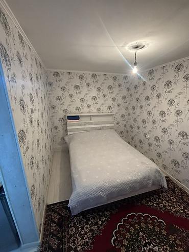 Посуточная аренда комнат: Сдаётся компактная студия с отдельным санузлом и кухонной зоной — 13