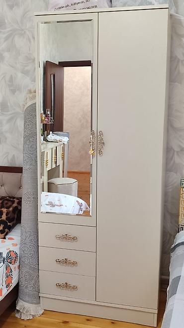 Digər mebel: Zu90*Dolab satilir*
*qiyməti 130 ₼*
*ünvan Hövsan z⁹⁰kod*👩🏻‍💻 — 1