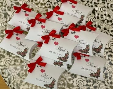 Xonça: Xonca ucun paylama konfetler sifarisle bezedilir.Sifarisler en az 1 — 5