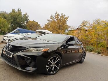 Toyota: Toyota Camry: 2018 г., 2.5 л, Автомат, Бензин, Седан