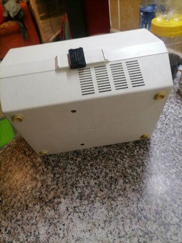 Inhalatori, nebulizatori: Inhalator Artsana kao nov je. 

Kompletan. Odličan. Profi — 7