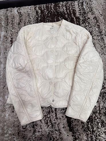 pull bear: Mango, 
В новом состоянии, 
Айвори
За 2490 сом — 2