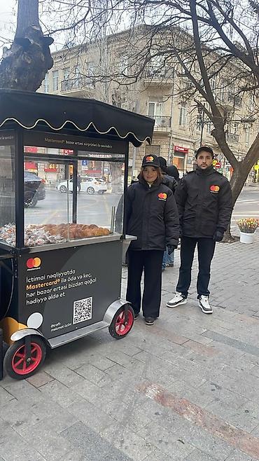 Оборудование для магазинов: Hazır biznes üçün mobil satış Stendləri icarəyə verilir Toyuq plov — 1