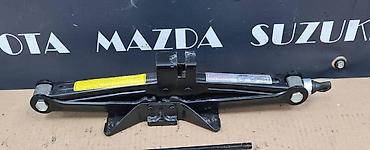 DIZALICA KLJUC ZA HYUNDAI IX35 na lalafo.rs DIZALICA KLJUC ZA HYUNDAI IX35
