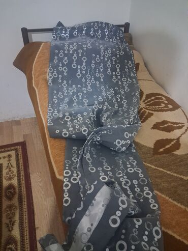 Pərdə və tüllər: 20 yə yaxın pərdə var, hamısını alana 50% endirim olacaq, cürbəcür — 6