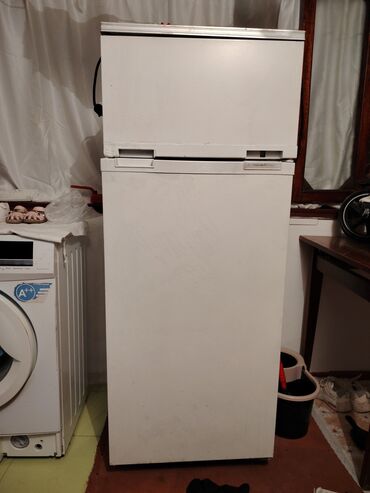 hotpoint ariston soyuducu: Soyuducu 140 azn