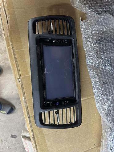 mp3 player купить: Дифлекторы обдува с дисплеем на Subaru legacy bp5 2005. Панель — 3