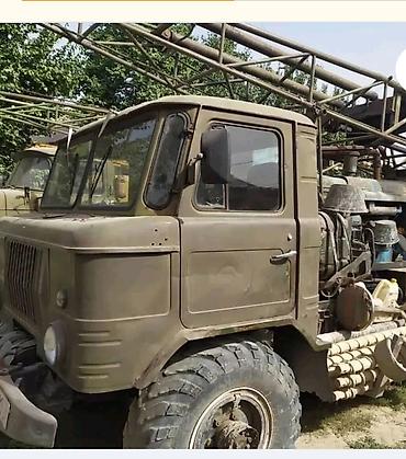 Буровая установка на базе полноприводного грузовика. - Шасси