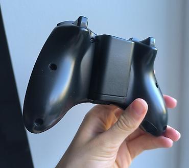 xbox wireless controller купить: Продаю геймпад от XBOX 360. Состояние идеальное - кнопки нажимаются — 3
