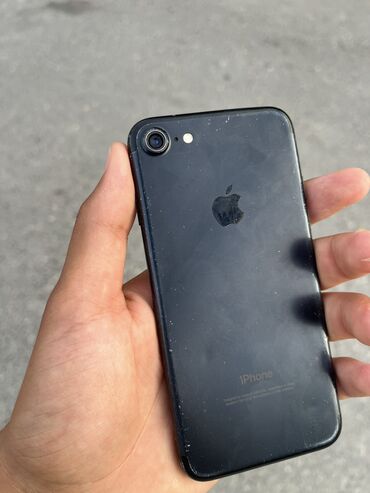 Apple iPhone: IPhone 7, 32 GB, Qara, Barmaq izi