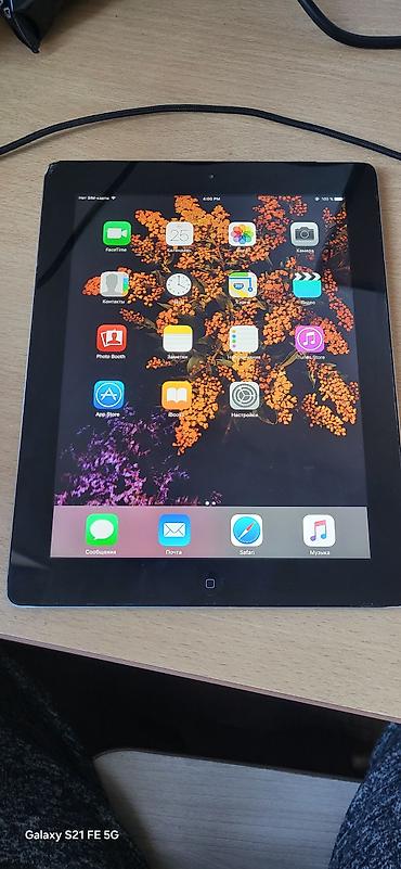 i̇pad: Планшет, Apple, память 32 ГБ, 9" - 10", 3G, Б/у, Классический цвет - Серебристый — 1