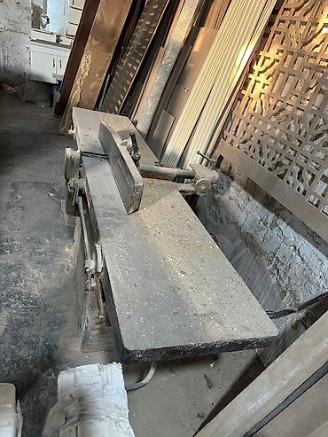 cnc operator: 2 boyuk kamperossor hamisi bir yerde 6000 azn Təsvir: - Format-kəsim — 9