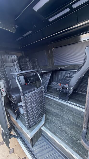 Автобусы и маршрутки: Автобус, Mercedes-Benz, 2016 г., 2.2 л, до 15 мест — 9