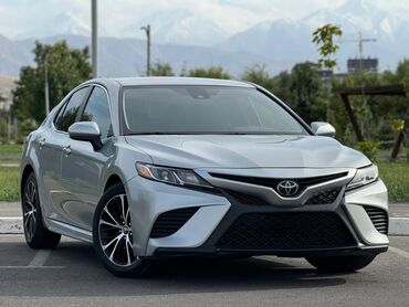 Toyota: Toyota Camry: 2018 г., 2.5 л, Автомат, Бензин, Седан