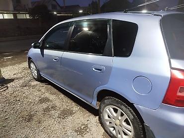 Honda Civic: 2003 г., 1.7 л, Автомат, Бензин, Хэтчбэк