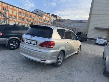 Toyota: Toyota Ipsum: 2003 г., 2.4 л, Автомат, Бензин, Минивэн — 2