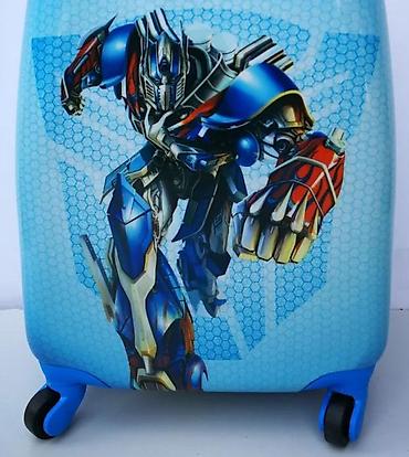 Putni koferi i torbe: Dečiji kofer u plavoj boji sa motivom Transformersa, idealan za — 6