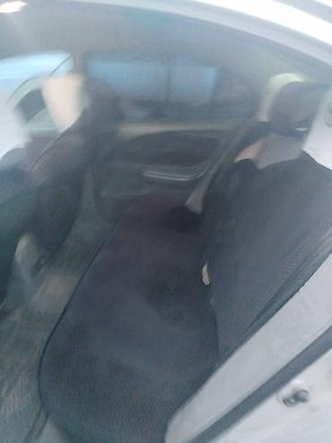 Toyota: Toyota Avensis: 1999 г., 2 л, Механика, Бензин, Седан — 3