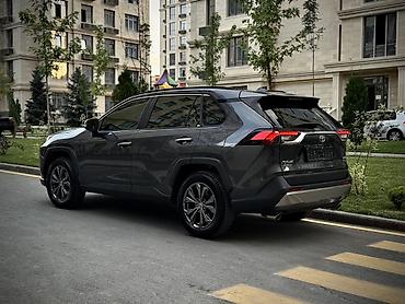highlander 2017: Toyota RAV4: 2022 г., 2.5 л, Вариатор, Гибрид, Кроссовер — 4