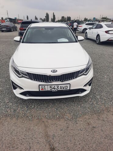 свежепригнанный: Продаётся Kia K5 2019 года, цвет жемчужный белый, объём двигателя 2.0