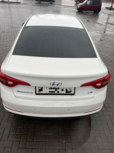 Hyundai: Hyundai Sonata: 2016 г., 2 л, Автомат, Газ, Седан