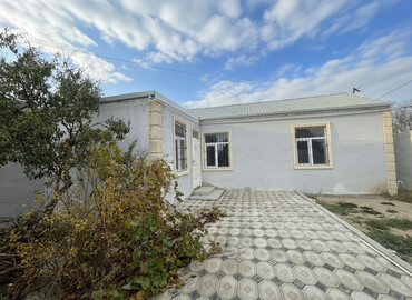 Həyət evləri və villaların satışı: Maştağa qəs. 3 otaqlı, 80 kv. m — 1